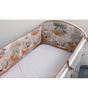  ANKRAS Apmalīte bērnu gultiņai Funny Bear 360cm 